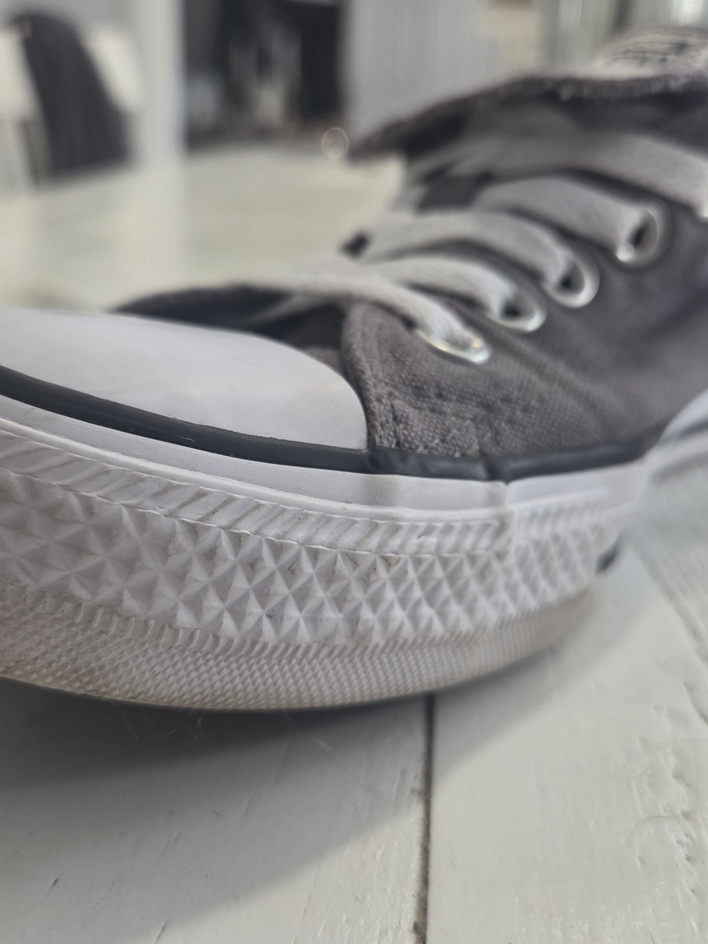 Converse Womens Chuck Taylor All Star Low Top Sneakers in Gray. - Picture 9 of 10